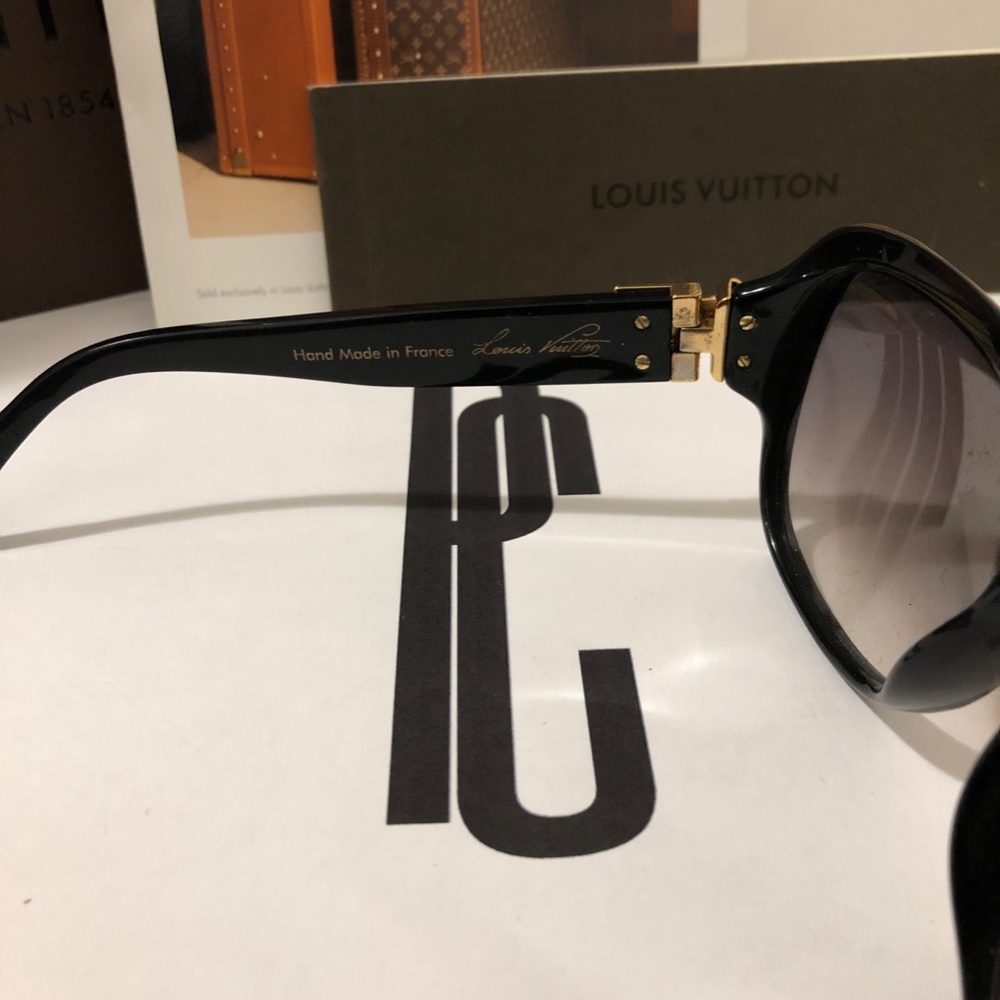 Louis Vuitton Millionaire Sunglasses - Picture 8 of 9